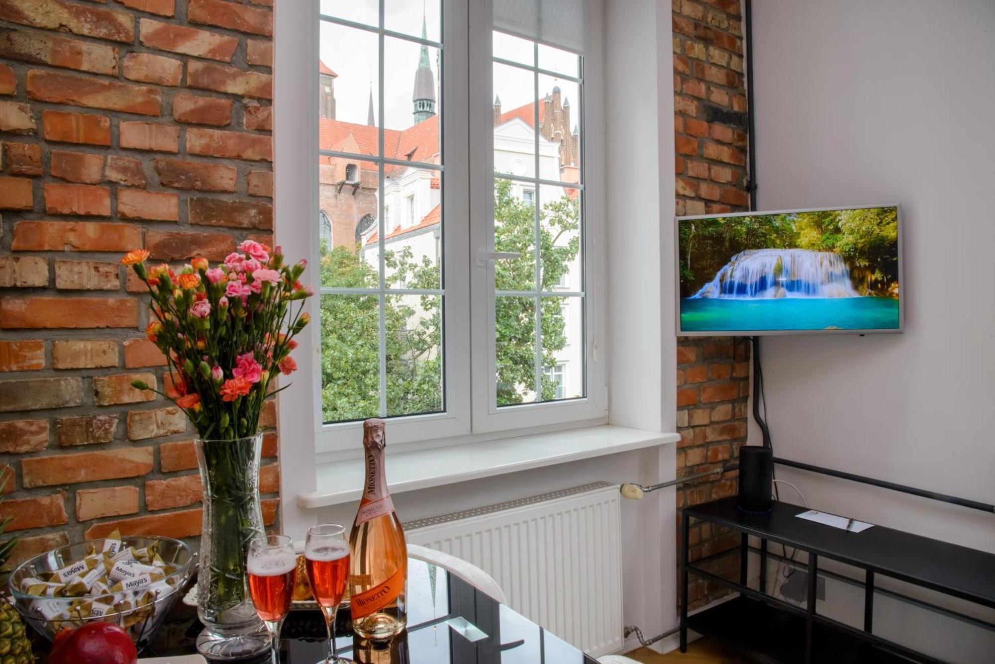 Maya'S Flats & Resorts 63 - 3 Rooms Apartment On Chlebnicka Street Old Town Gdansk Exterior foto