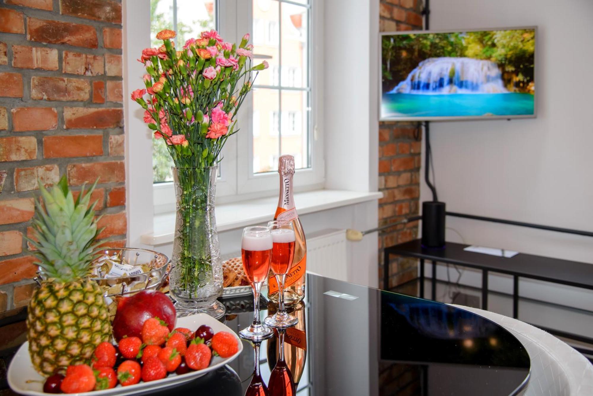 Maya'S Flats & Resorts 63 - 3 Rooms Apartment On Chlebnicka Street Old Town Gdansk Exterior foto